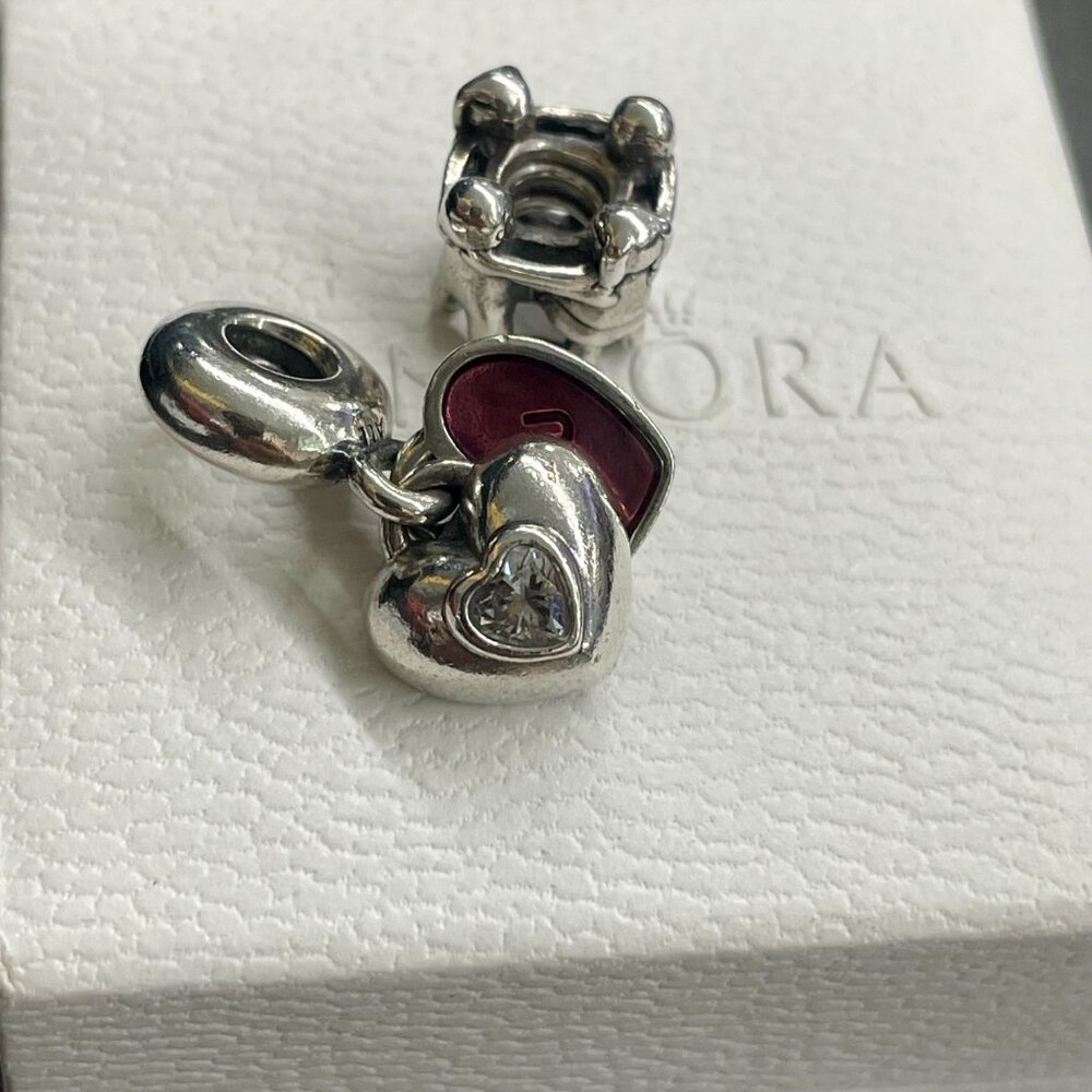 2 Pandora Charms - Picture 5 of 5